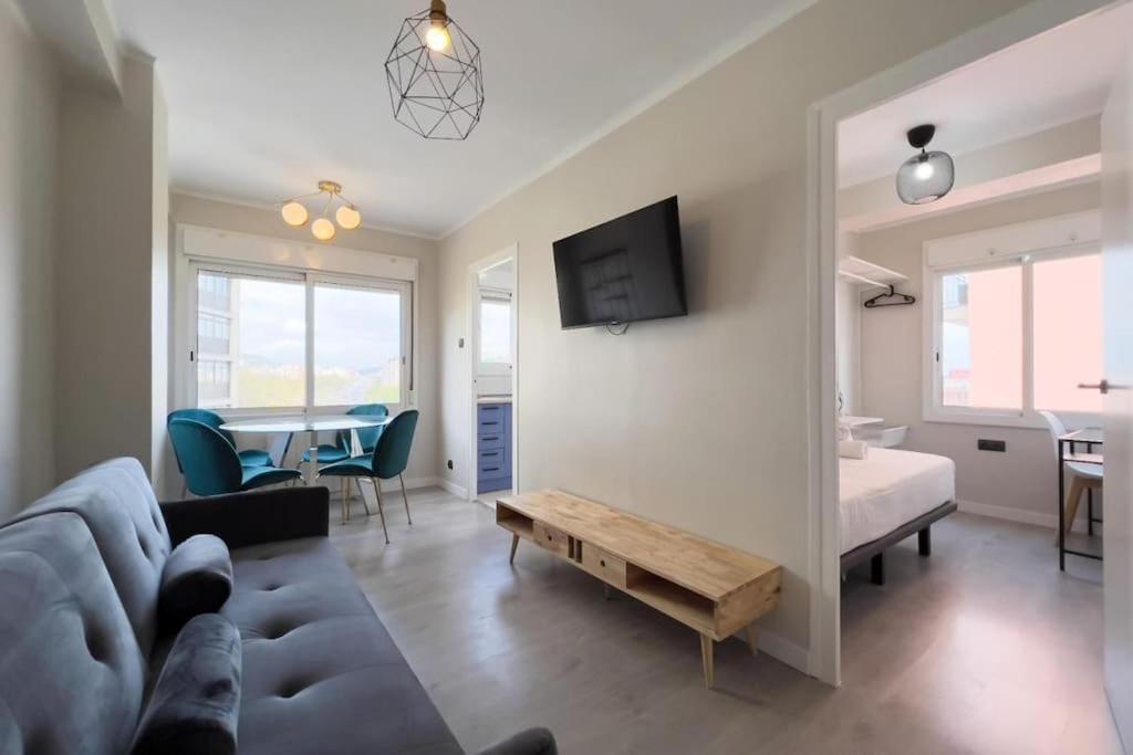 Bebarceloner Sant Andreu Apartments - 3 Bedrooms Zewnętrze zdjęcie