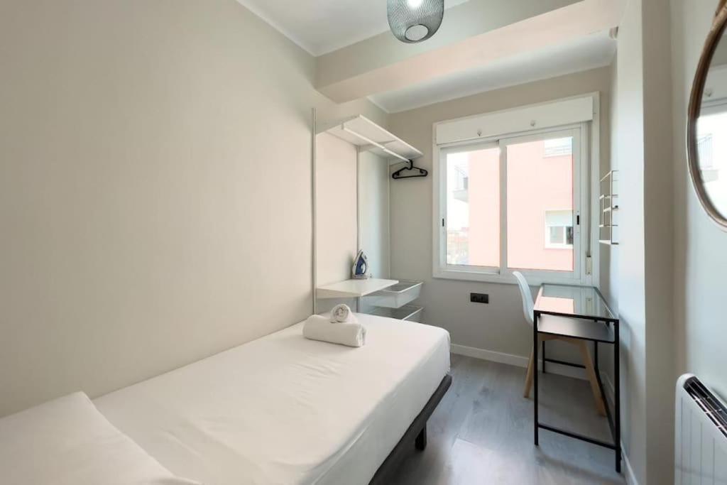 Bebarceloner Sant Andreu Apartments - 3 Bedrooms Zewnętrze zdjęcie
